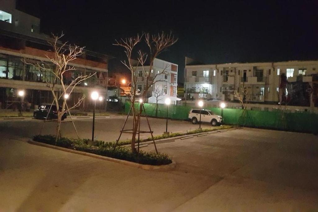טאק Silayok Grand Hotel מראה חיצוני תמונה