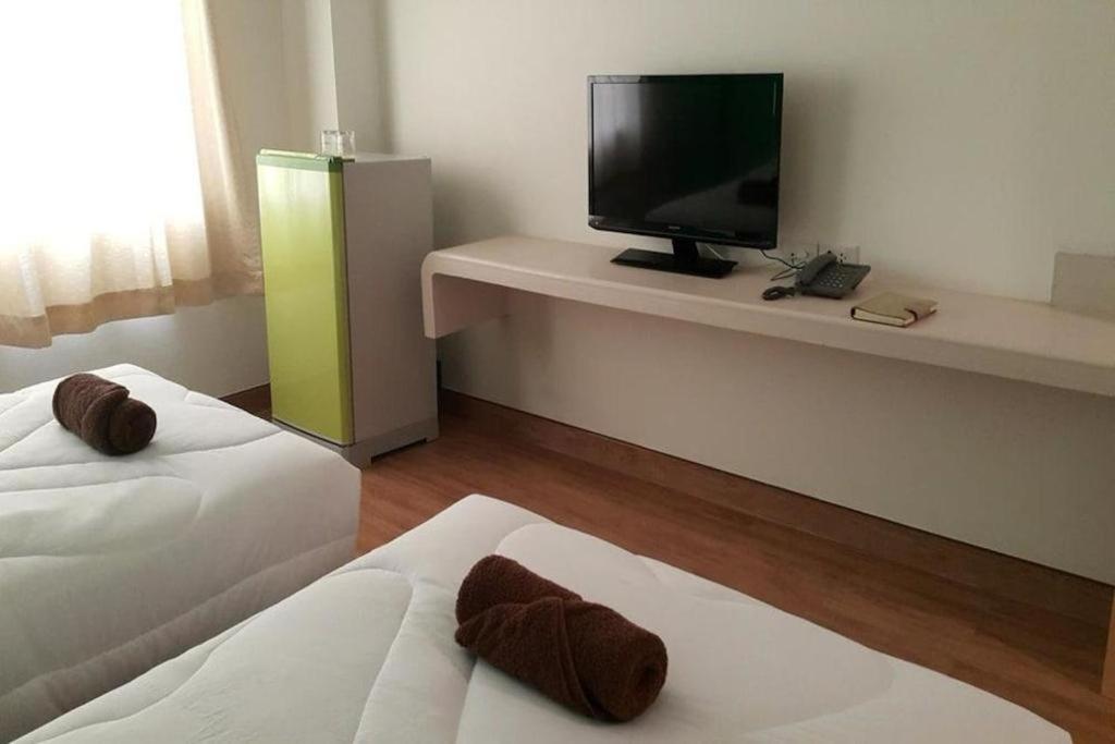 טאק Silayok Grand Hotel מראה חיצוני תמונה