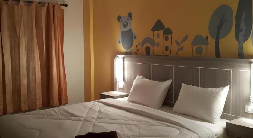 טאק Silayok Grand Hotel מראה חיצוני תמונה