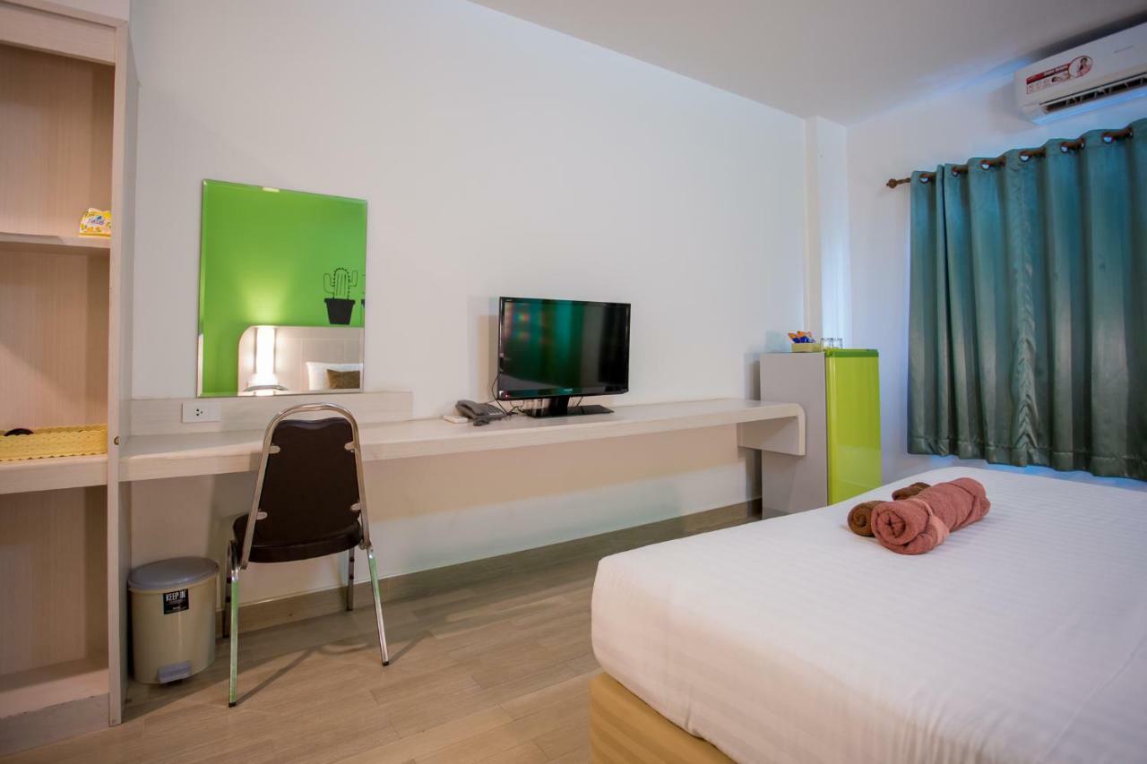 טאק Silayok Grand Hotel מראה חיצוני תמונה